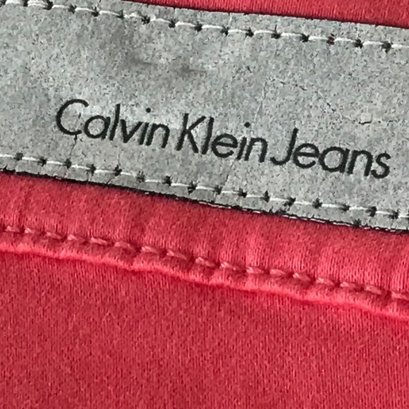 Calvin Klein Women’s Pinky Coral Stretch Jeans - Picture 2 of 10